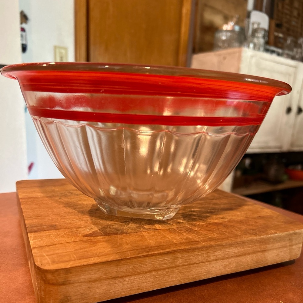 Vintage Hazel Atlas Rolled Edge Nesting Mixing Bowl 10” Red Rimmed